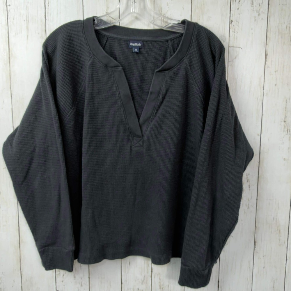 GapBody Women's Charcoal Gray Waffle Knit Split Neck Pullover Top Size M